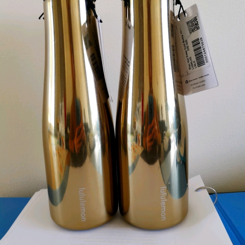 lululemon water bottle